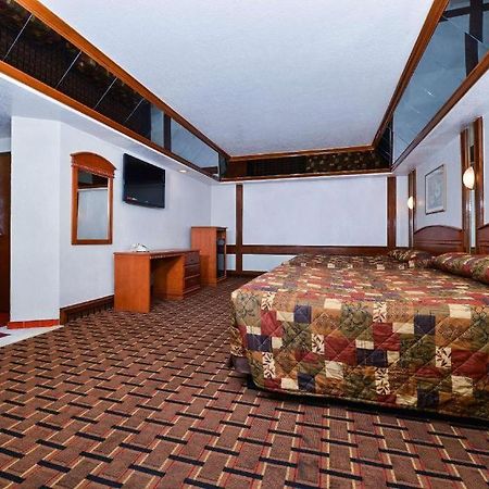 Americas Best Value Inn & Suites Los Angeles Downtown Sw Ngoại thất bức ảnh