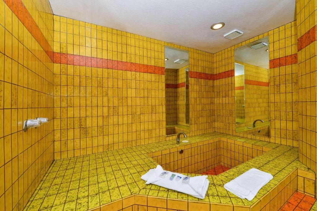 Americas Best Value Inn & Suites Los Angeles Downtown Sw Ngoại thất bức ảnh